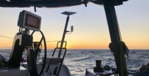 B&G plotters in Scanstrut rotating pods